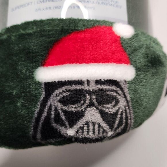Star Wars Darth Vader + Storm Trooper Christmas Blanket Throw | Cozy Fleece NEW - Picture 4 of 4
